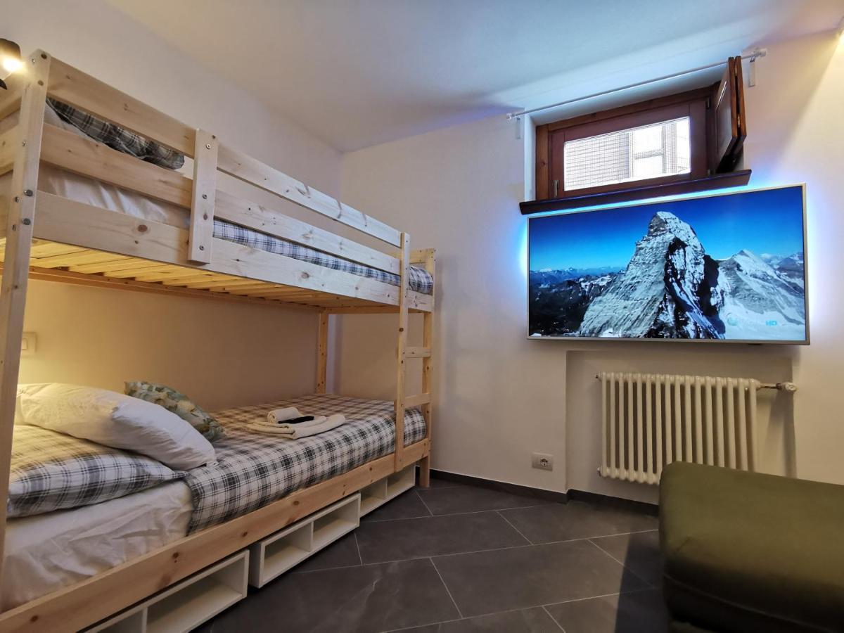 Aura Snowy Peaks Apartment At The Foot Of The Matterhorn - Cerviniaholidays-Com Breuil-Cervinia Exterior foto